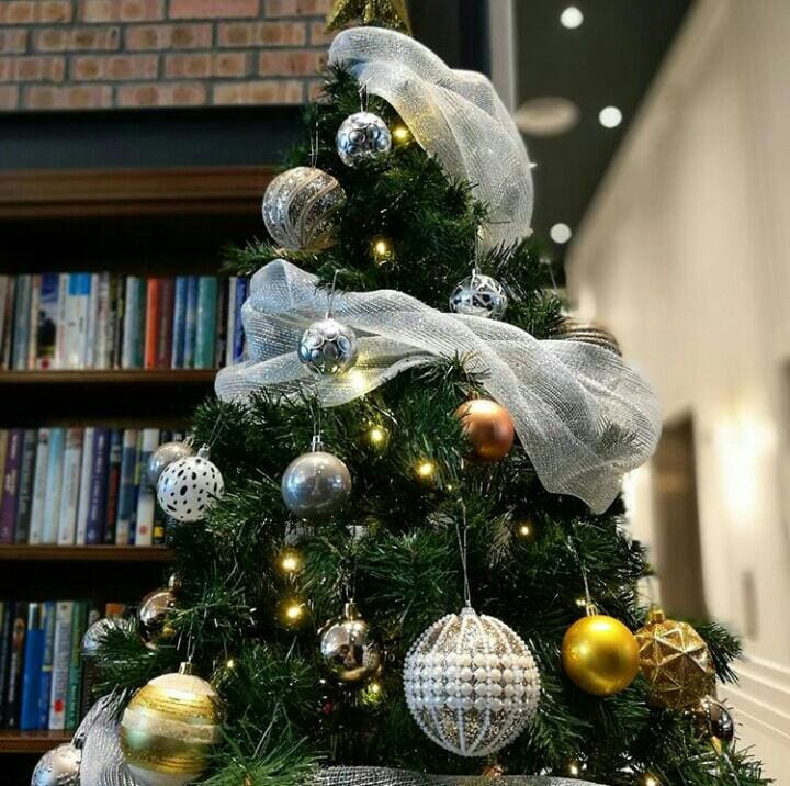 Season’s Greetings! 2